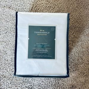 King 6pc 800 Thread Count Solid Sheet Set White - Threshold Signature